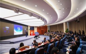 “在一起 才启境” 华为乾崑赋能启境汽车与全国经销商共拓智能新境界